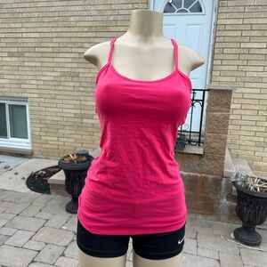 Lululemon pink sport top size 6